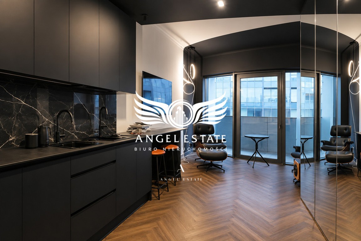 Design Premium | Hanza Tower | Loggia