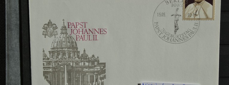 Papież Jan Paweł II DC  Niemiecka Republika Demokratyczna  Ks Chrostowski 136-1