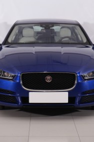 Jaguar XE I , Automat, Skóra, Navi, Xenon, Bi-Xenon, Klimatronic,-2