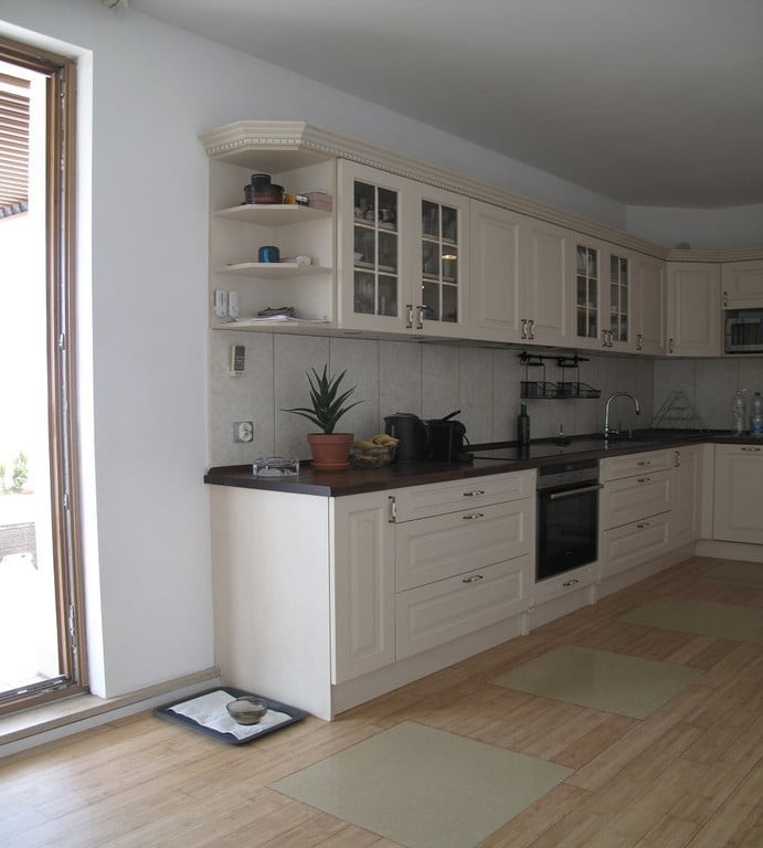 MIESZK 56 m², TARAS 75 m², 1 MLN 339 TYS, GARAŻ, 3 PIĘTRO, WINDA. - Więcej