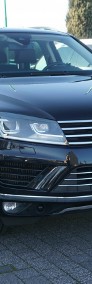 Volkswagen Touareg II w wersji Exclusive, bogate wyposażenie, super stan, rok gwarancji,-3