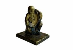 Mosiężna figurka Buddy siedzącego, sygnowana