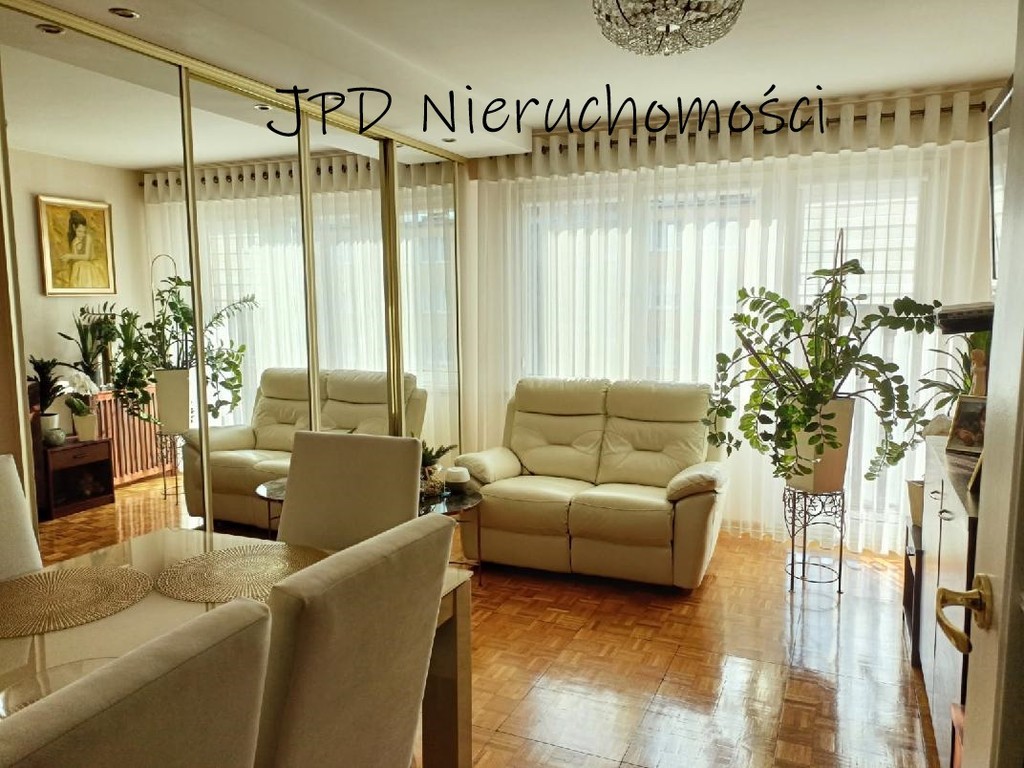 Atrakcyjne mieszkanie M-4 na osiedlu Słowackiego