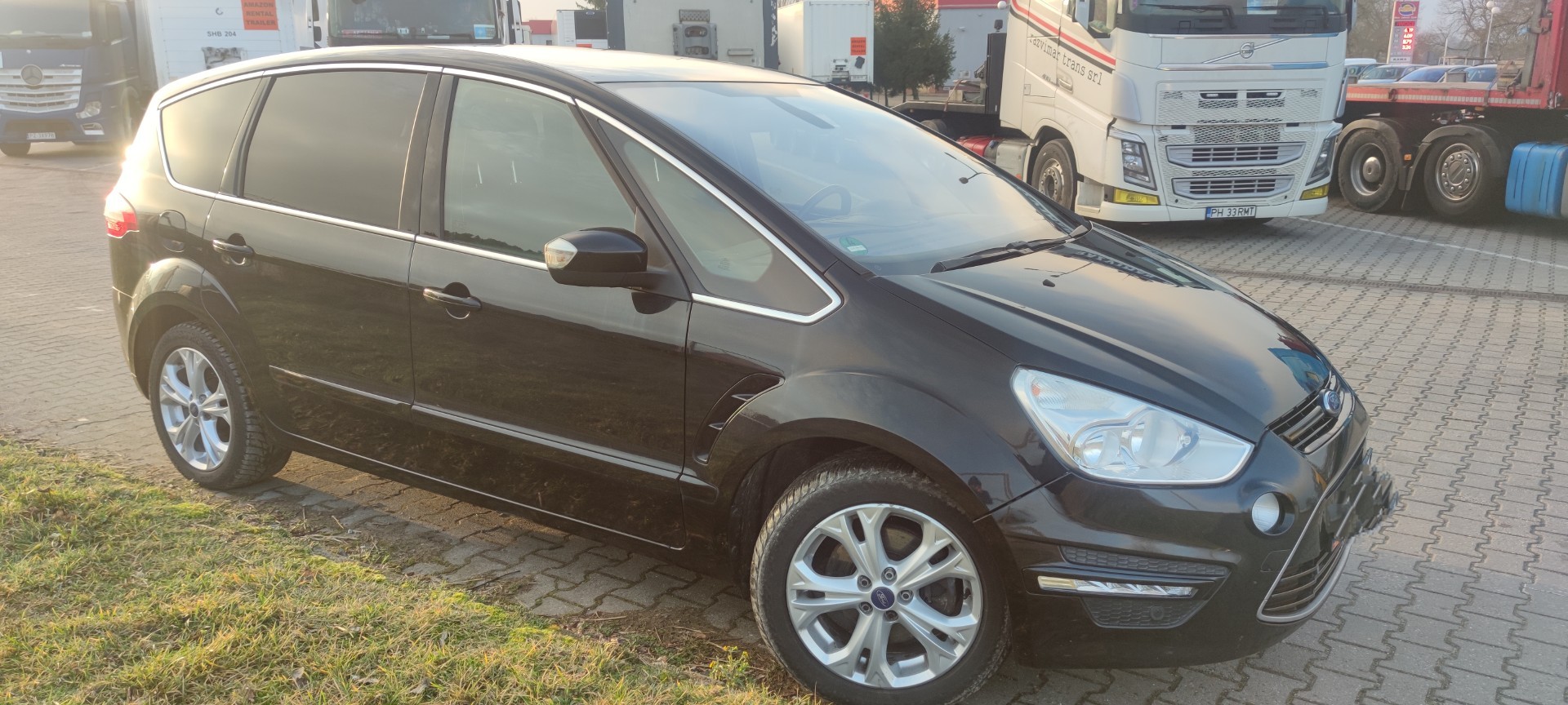 Ford S-MAX II 140KM CONVERS duża navi LED zarejestrowany