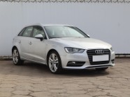 Audi A3 III (8V) , Klimatronic, Tempomat, Parktronic