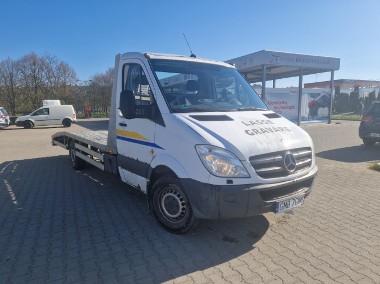 Mercedes-Benz Sprinter-1