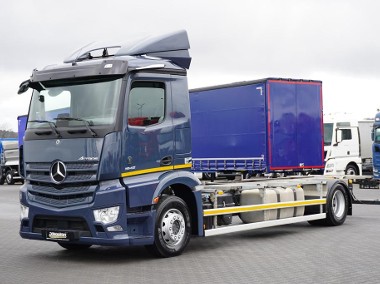 / 1842 / ACC / E 6 / MP 5 / BDF / 7,15 M , 7,45 M , 7,82 M-1