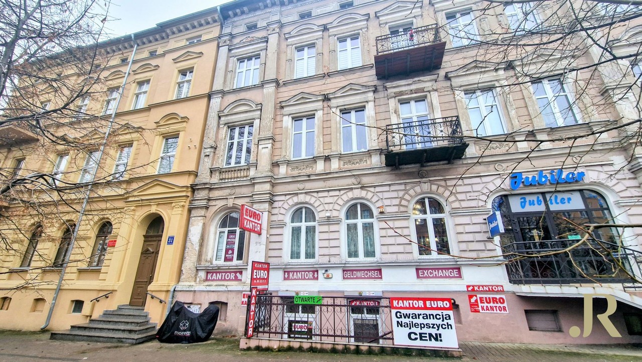 biuro na sprzedaż