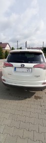 Niezawodna Toyota RAV4, 2.0 Premium 4X 4-3