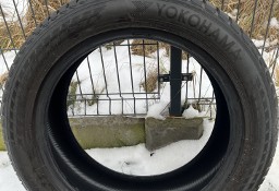 Opony Yokohama zimowe 235/55 R19 prawie nowe,