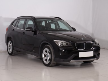 BMW X1 I (E84) , Navi, Xenon, Bi-Xenon, Klimatronic, Parktronic,-1