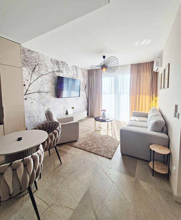 BEZ PROWIZJI* Piękny apartament na 17 pietrze