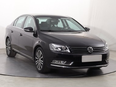 Volkswagen Passat B7 , Salon Polska, Serwis ASO, Navi, Xenon, Bi-Xenon,-1