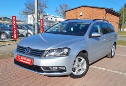 Volkswagen Passat B7 .