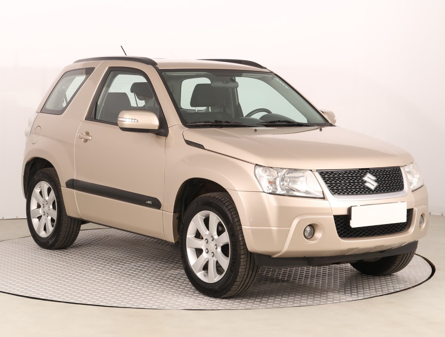 Suzuki Grand Vitara II , Salon Polska, Serwis ASO, Klima, Podgrzewane siedzienia