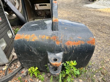 New Holland Obciąźnik-1