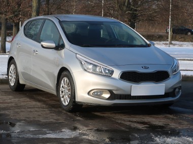 Kia Cee'd II , Salon Polska, Serwis ASO, VAT 23%, Klima, Parktronic-1