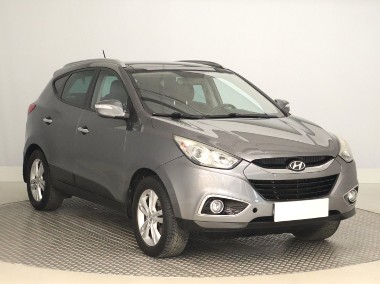 Hyundai ix35 , Skóra, Klimatronic, Parktronic, Podgrzewane siedzienia,-1