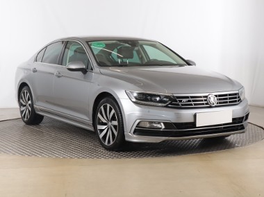 Volkswagen Passat B8 , Salon Polska, GAZ, Automat, Skóra, Navi, Klimatronic,-1