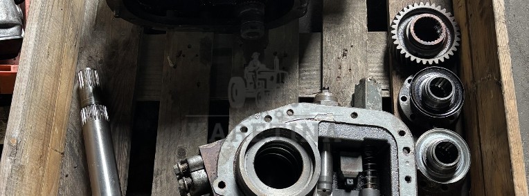 Claas Scorpion - skrzynia biegów - części-1