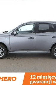 Mitsubishi Outlander III PHEV 4x4 navi kamera grzane fotele Bluetooth niski przebieg-2