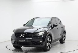 Volvo XC40 B4 Ultra Dark 2026 Bezwypadkowy