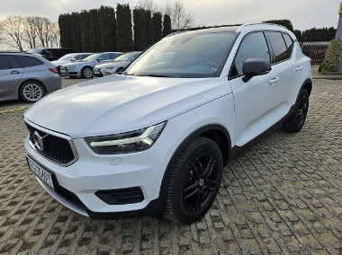 Volvo XC40 2,0 diesel 150KM MOMENTUM-1