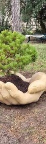 Rzeźba ogrodowa, dłonie z piaskowca-4