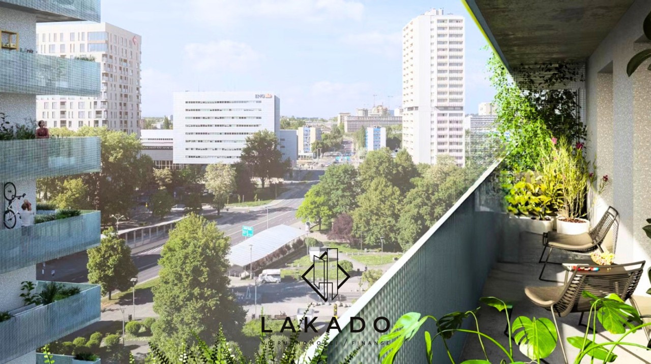Dobrze doświetlona kawalerka w centrum od zachodu