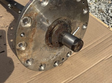 Claas Jaguar 970 - Wałek, mocowanie główki kosy 00 2766 117 0 , 0 2737 705 0-1