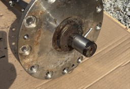 Claas Jaguar 970 - Wałek, mocowanie główki kosy 00 2766 117 0 , 0 2737 705 0