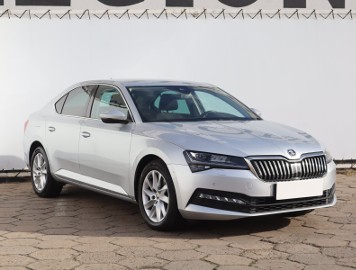 Skoda Superb III , Salon Polska, Klimatronic, Tempomat, Parktronic,