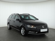 Volkswagen Passat B7 , Klimatronic, Tempomat, Parktronic, Podgrzewane siedzienia
