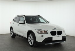 BMW X1 I (E84) , 177 KM, Xenon, Bi-Xenon, Klimatronic, Tempomat, Parktronic,