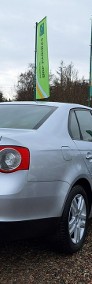 Volkswagen Jetta V Benzyna 1.6 MPI-4