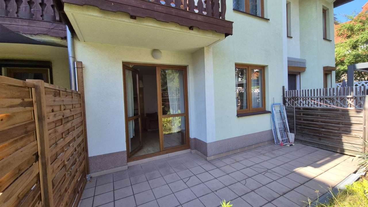 Jelenia G. Kawalerka, parter, taras, ogródek, nowe budownictwo - Więcej