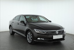 Volkswagen Passat B8 , Salon Polska, Automat, Skóra, Navi, Xenon, Klimatronic,