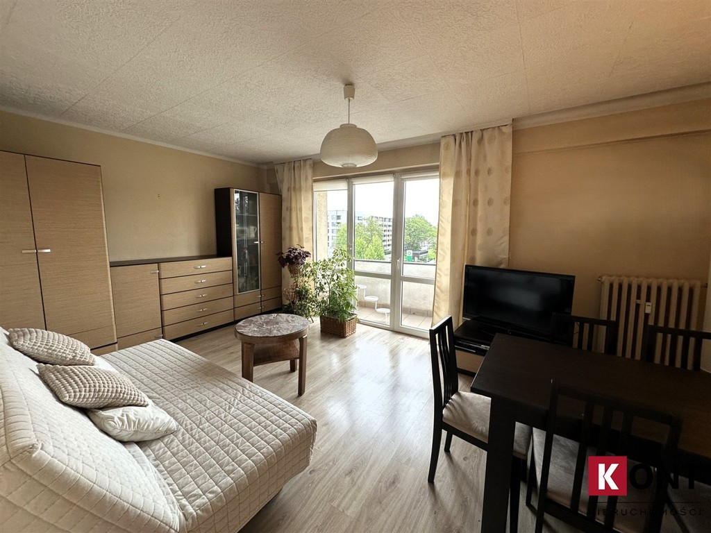 Centrum/ niezależna kuchnia/ 2 balkony/ piwnica