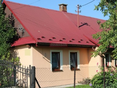 Dom wolnostojący ze stodołą- Borzęcin-1