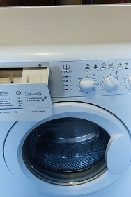 Sprzedam Pralka Indesit WISL 105 Używana-2