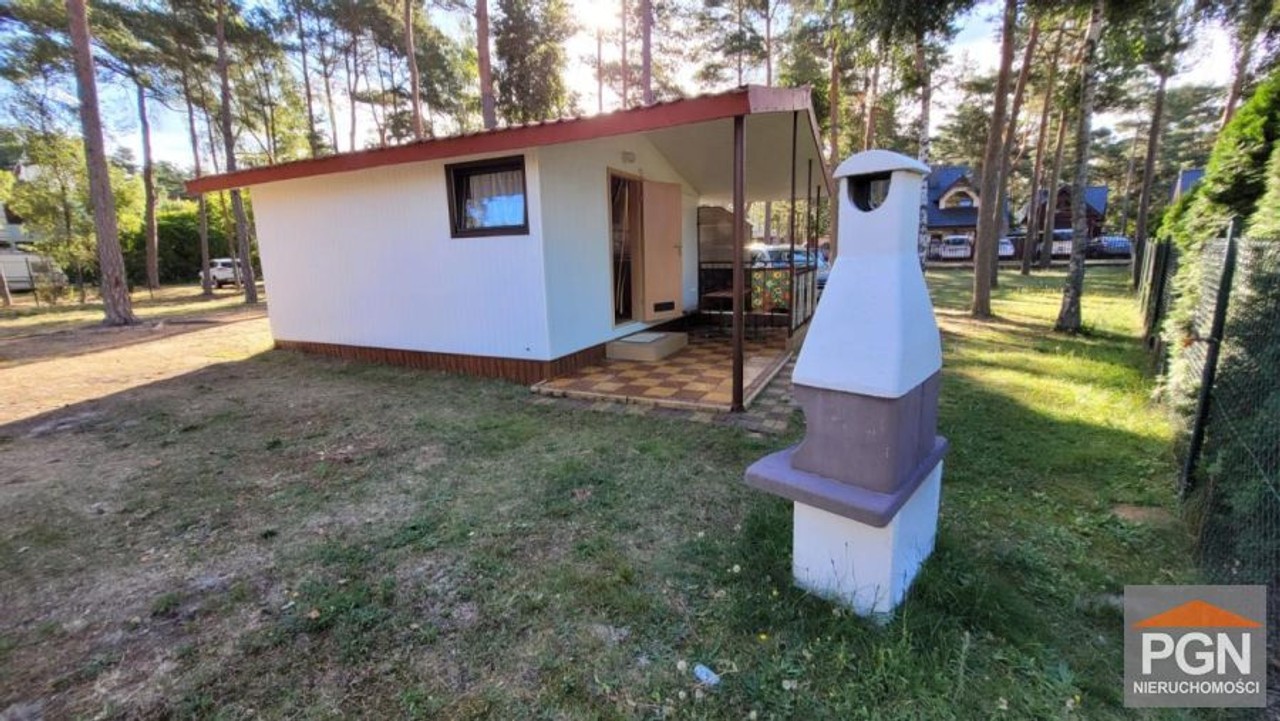 Pobierowo - urocza działka z 2 domkami, 470 m od p