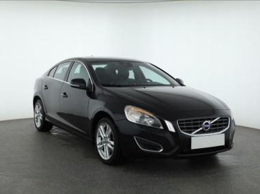 Volvo S60 II , Skóra, Navi, Xenon, Bi-Xenon, Klimatronic, Tempomat,-1