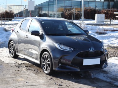 Toyota Yaris IV , Salon Polska, Serwis ASO, Automat, VAT 23%, Klimatronic,-1