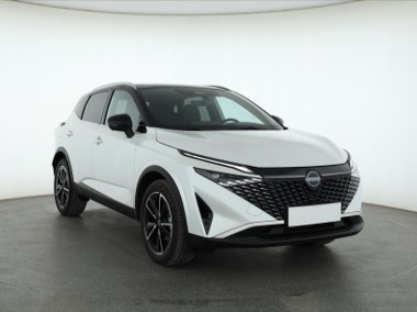 Nissan Qashqai III , 1. Właściciel, Serwis ASO, Automat, VAT 23%, Skóra, Navi,-1