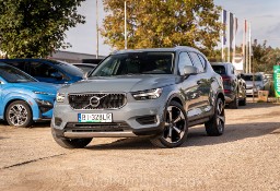 Volvo XC40 2.0T4 Momentum 190KM