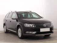 Volkswagen Passat B7 , Navi, Xenon, Klimatronic, Tempomat, Parktronic,
