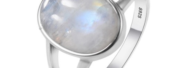 Srebrny pierścionek z kamieniem księżycowym-1