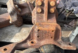 JOHN DEERE Lewy wspornik błotnika Przedłużenie podstawy R186554 R559710