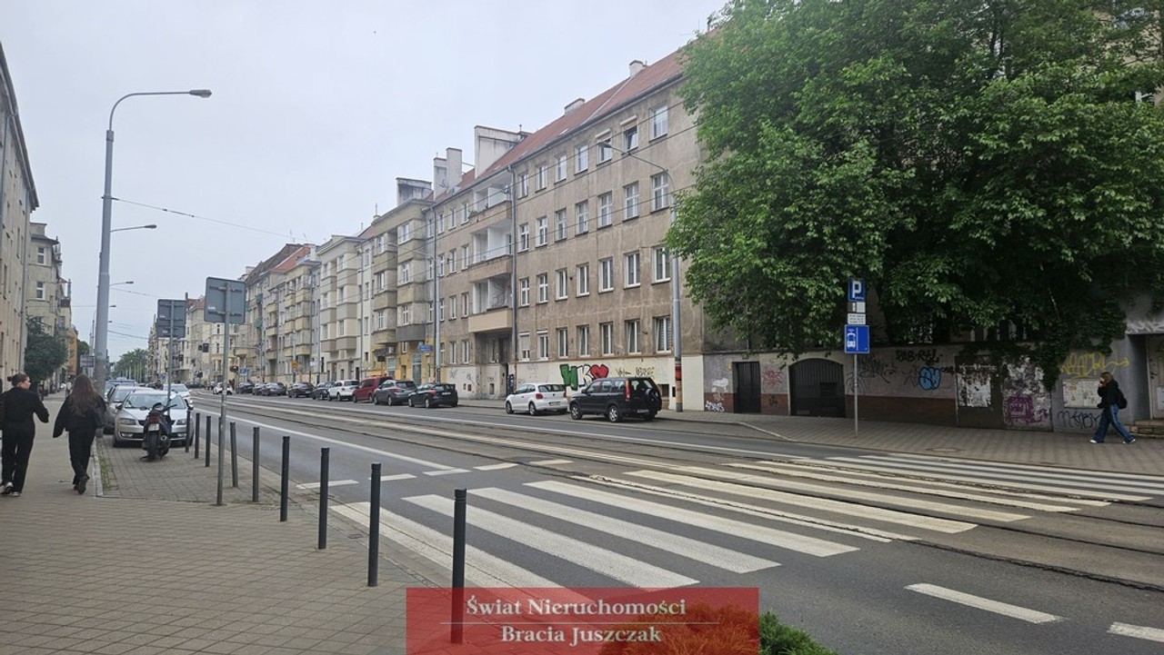 biuro na sprzedaż