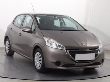 Peugeot 208 , Navi, Klima, Tempomat, Podgrzewane siedzienia-1